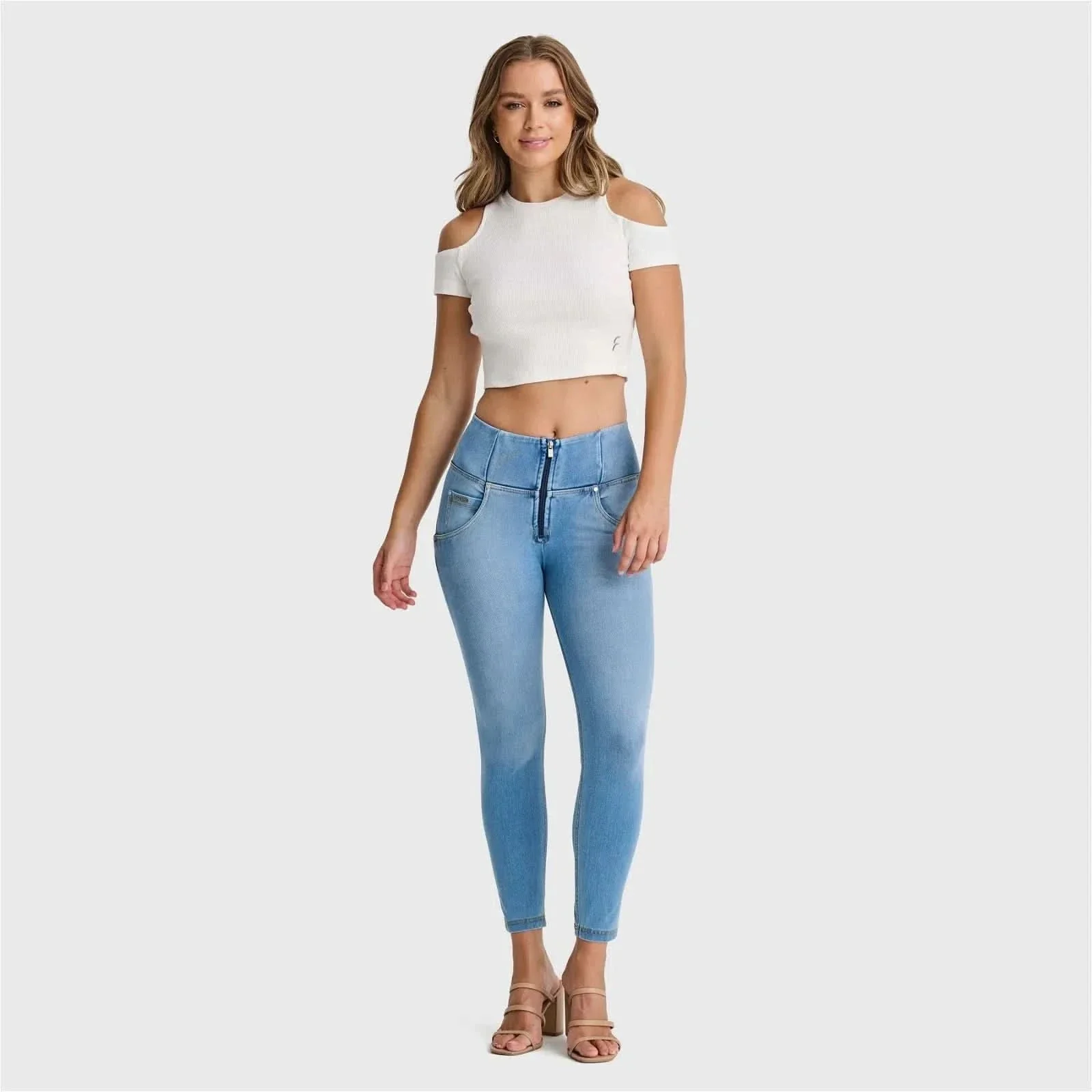 Cropped Cut Out T Shirt - White - Image 6