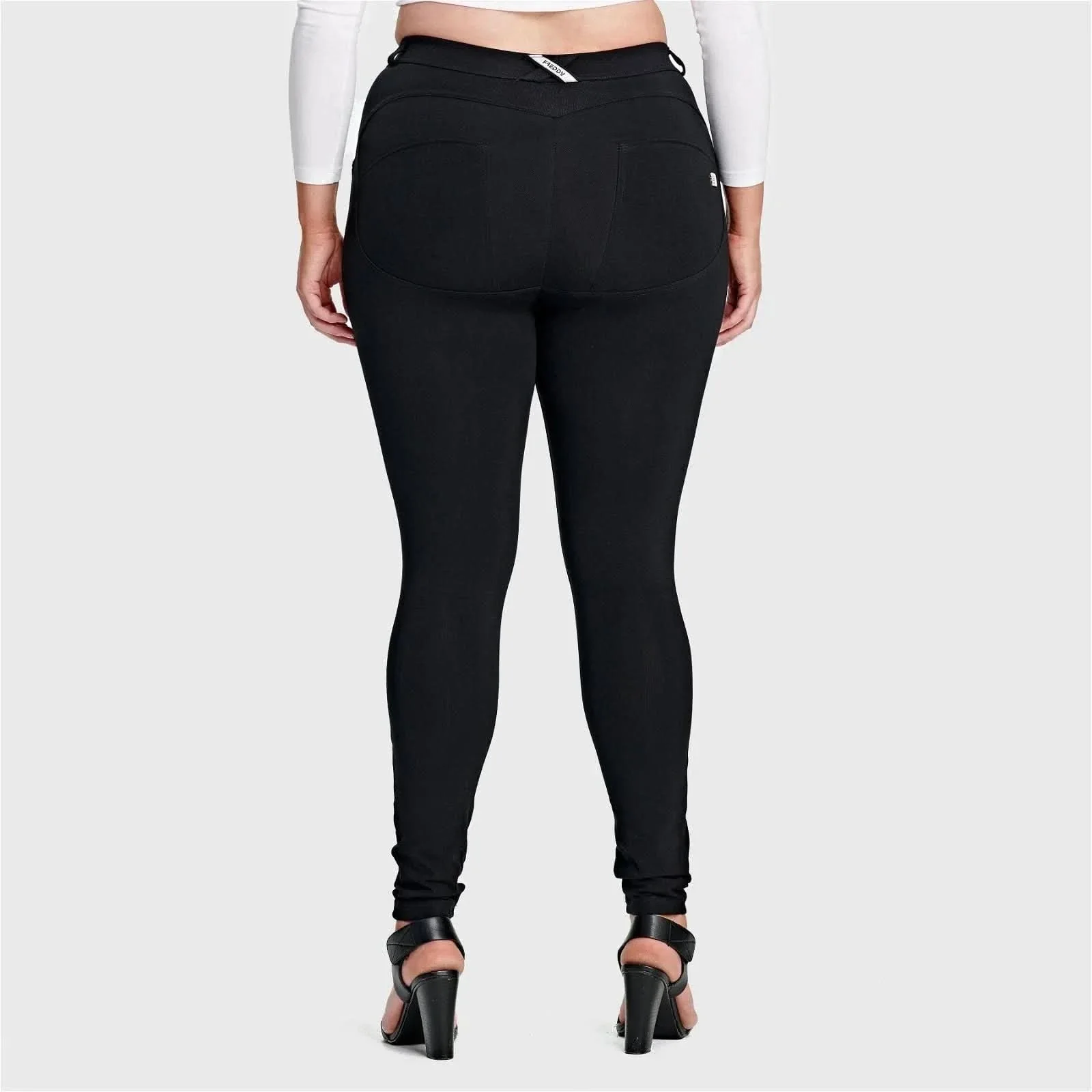 WRUP Curvy Fashion - High Waisted - Full Length - Black - Image 3