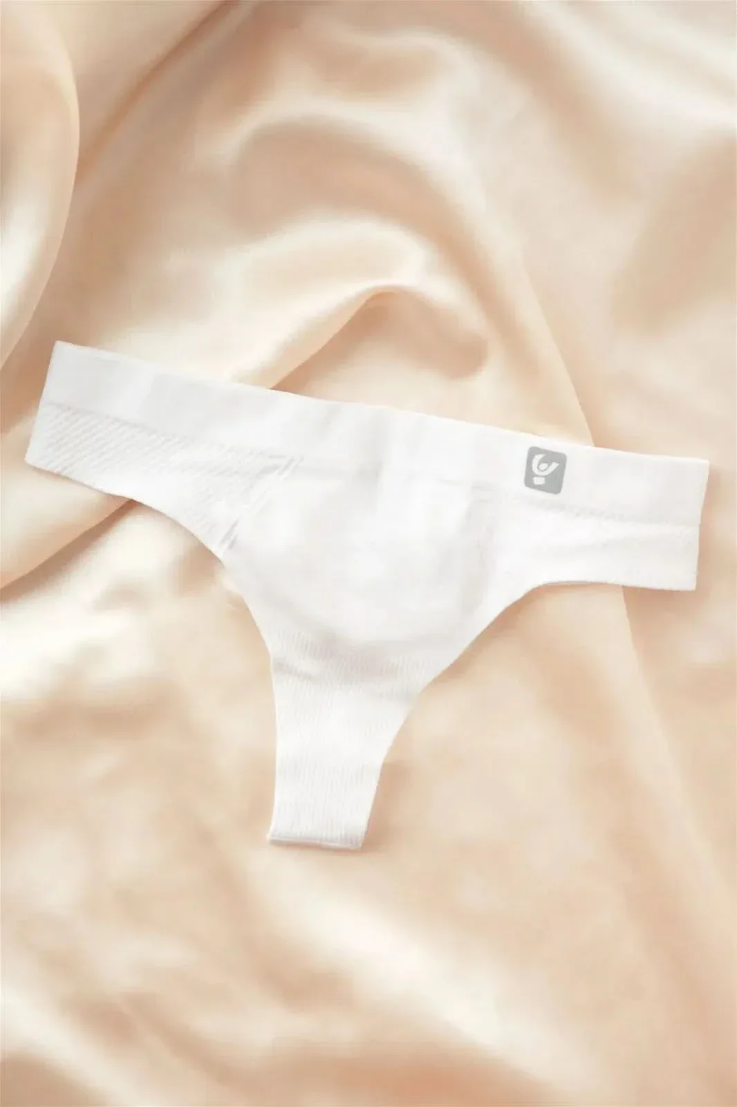 G String Bundles - 3 Pack - Mixed Colours - Image 3