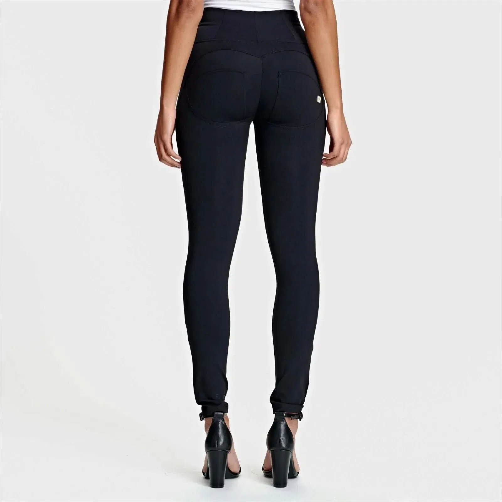 WRUP Diwo Pro - High Waisted - Full Length - Black - Image 4