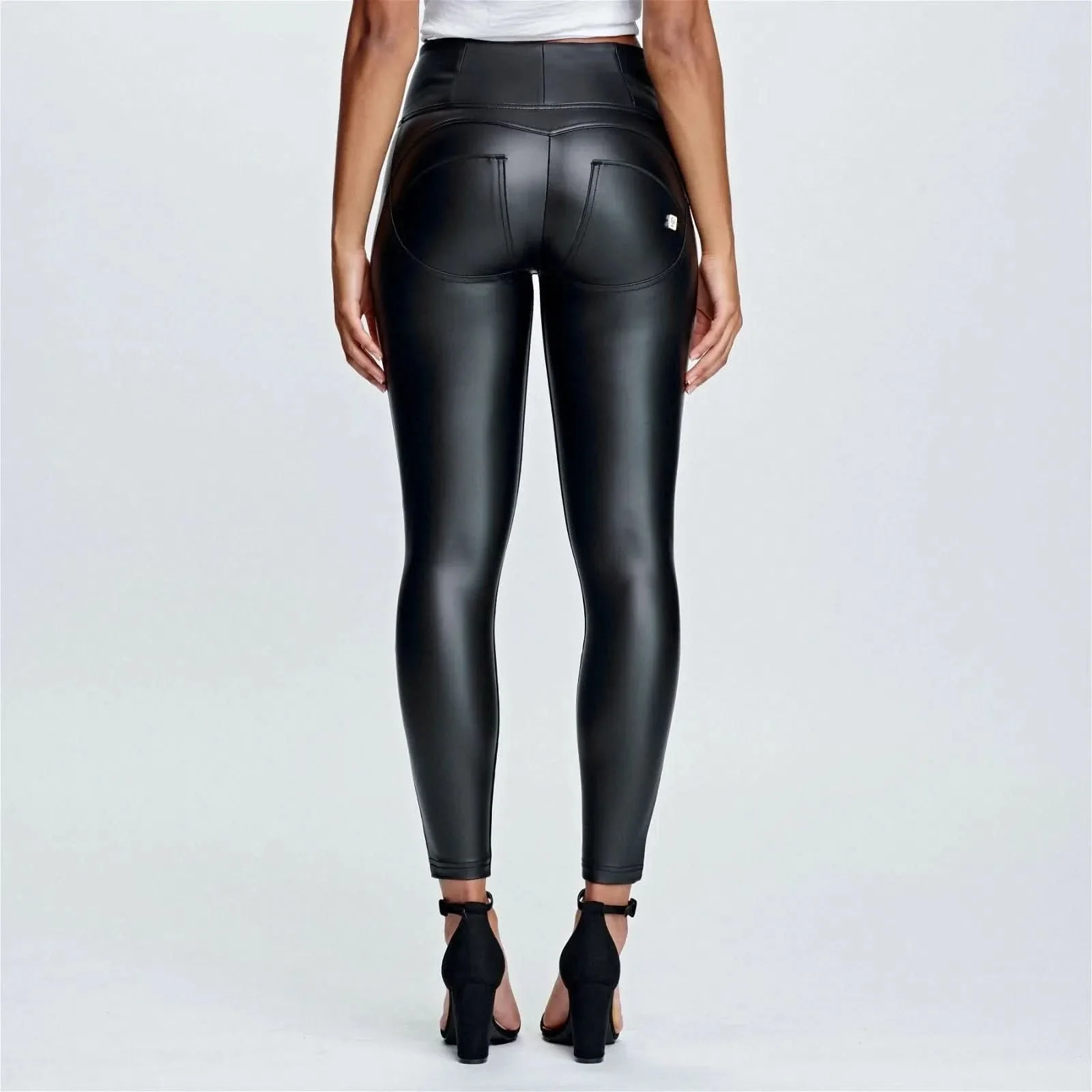 WRUP Faux Leather - High Waisted - Ankle Length - Black - Image 4