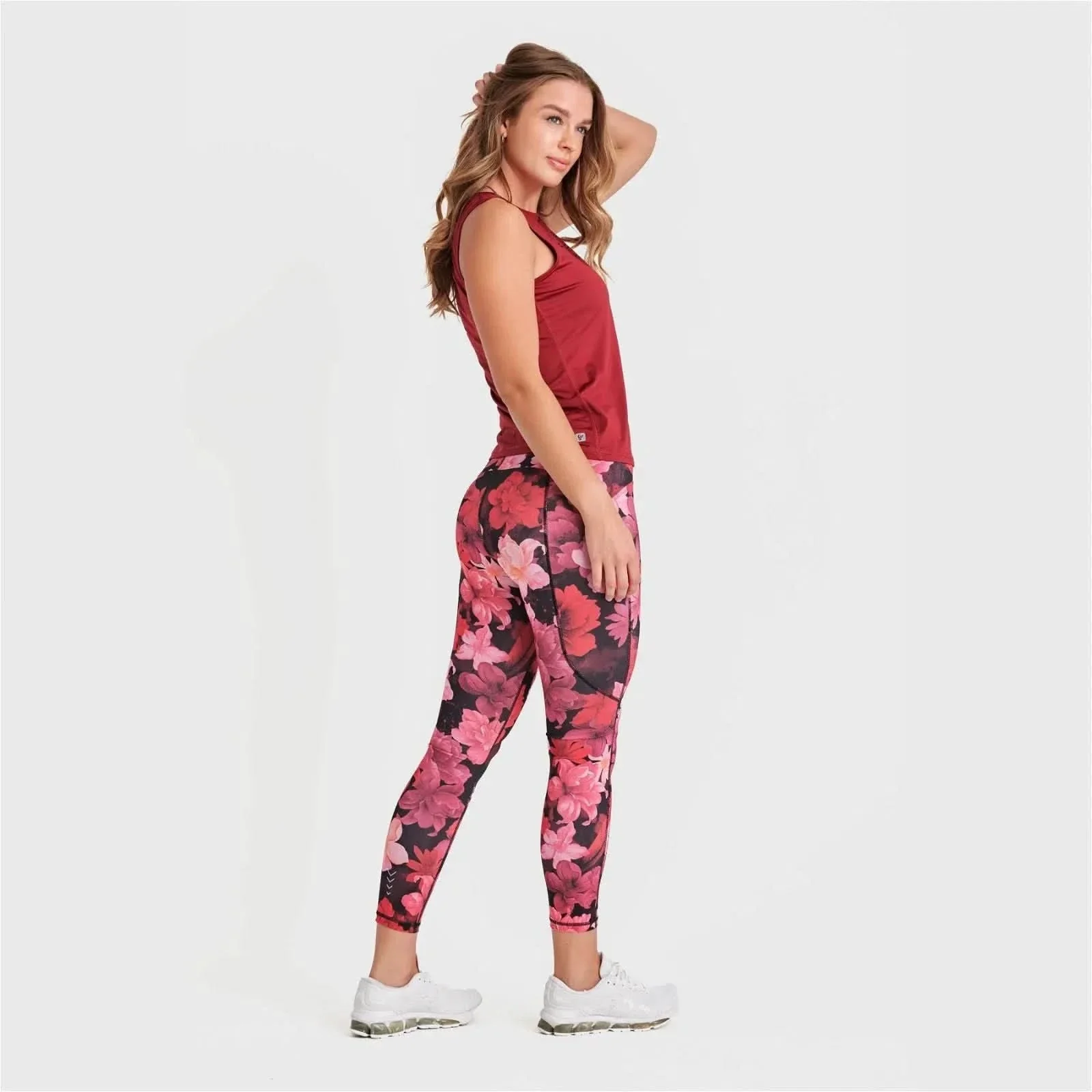 Sports Tank Top - Bordeaux - Image 3