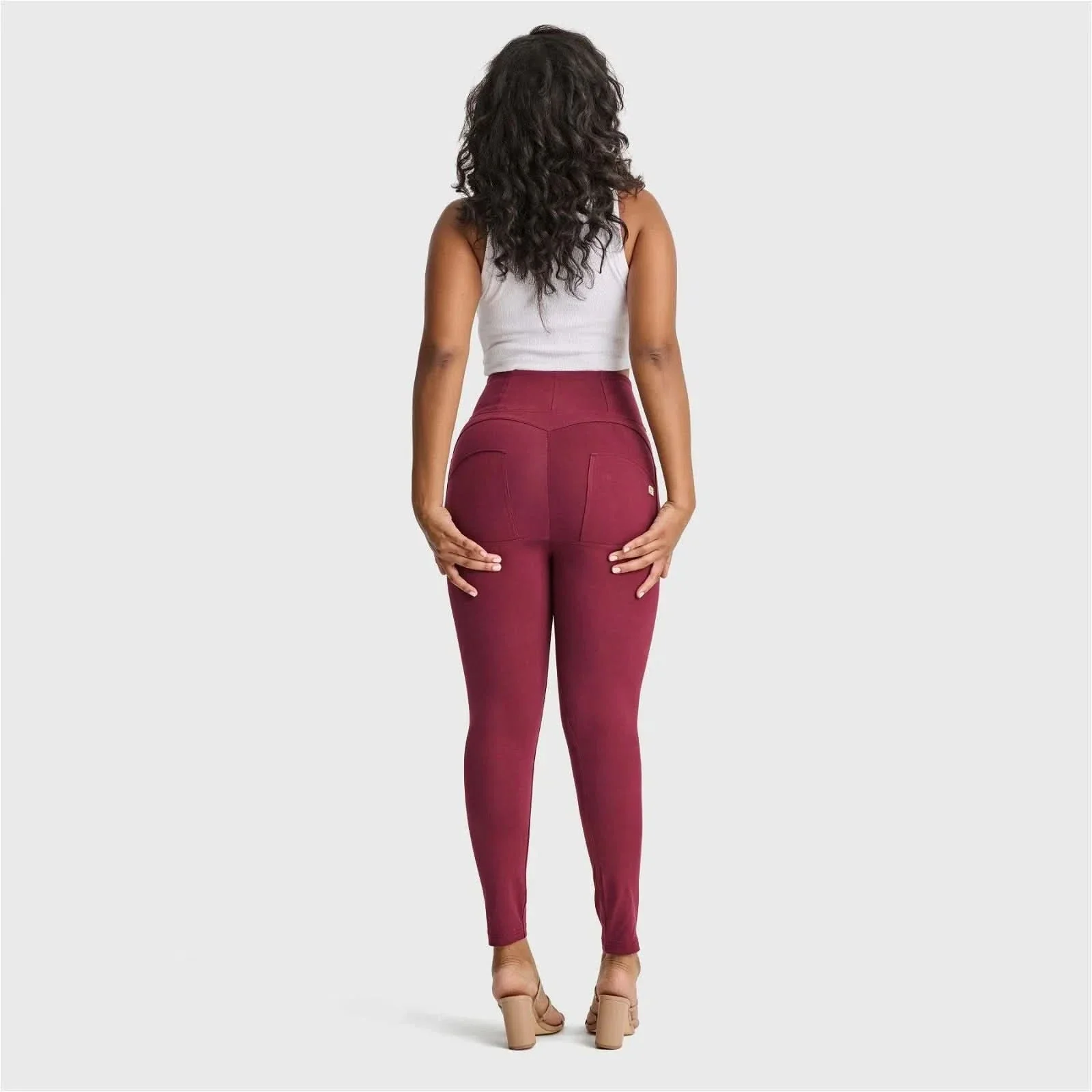 WRUP Curvy Fashion - Zip High Waisted - Full Length - Burgundy - Image 5