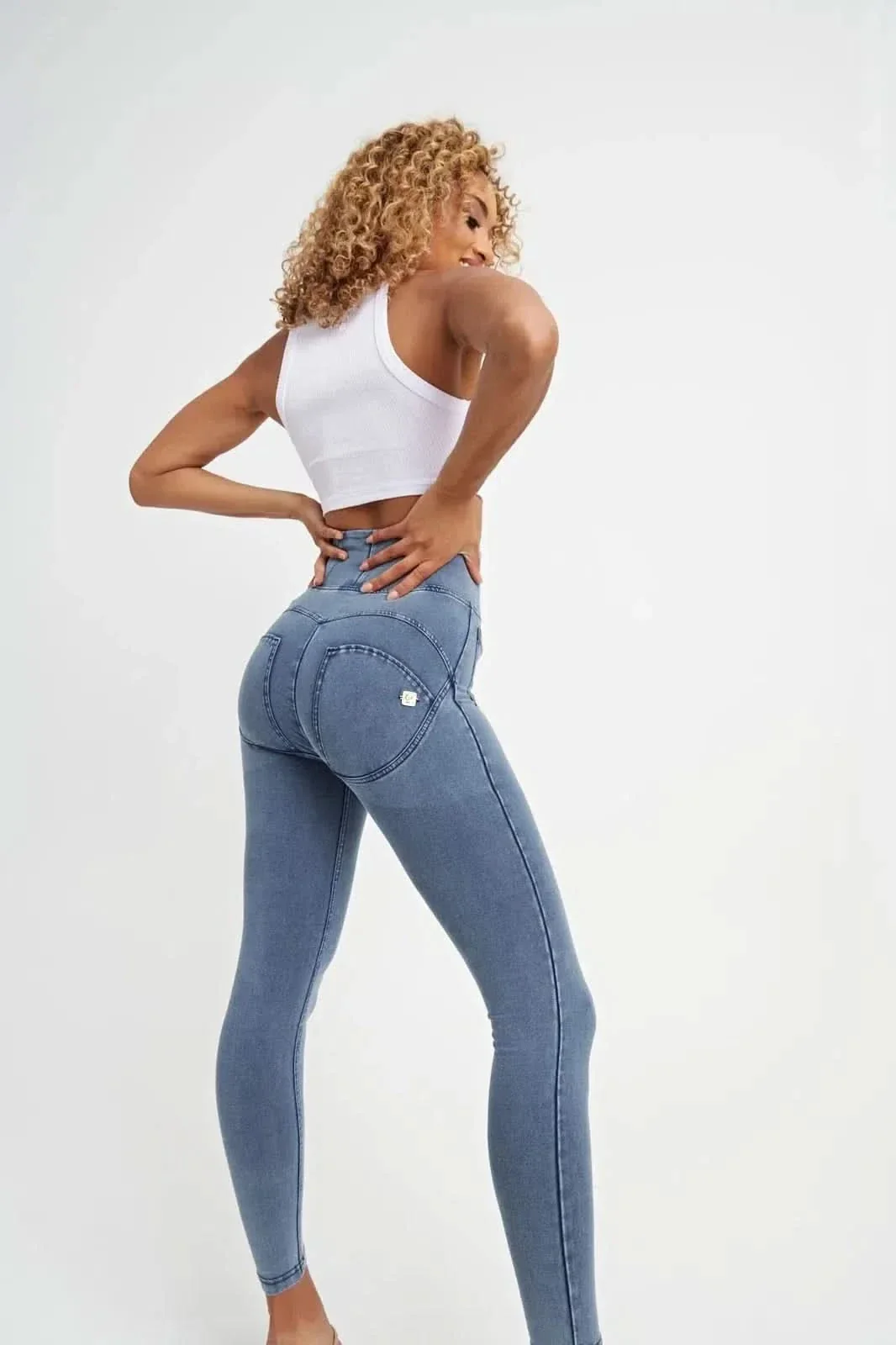 WRUP Denim With Front Pockets - Super High Waisted - Ankle Length - Light Blue + Blue Stitching - Image 7