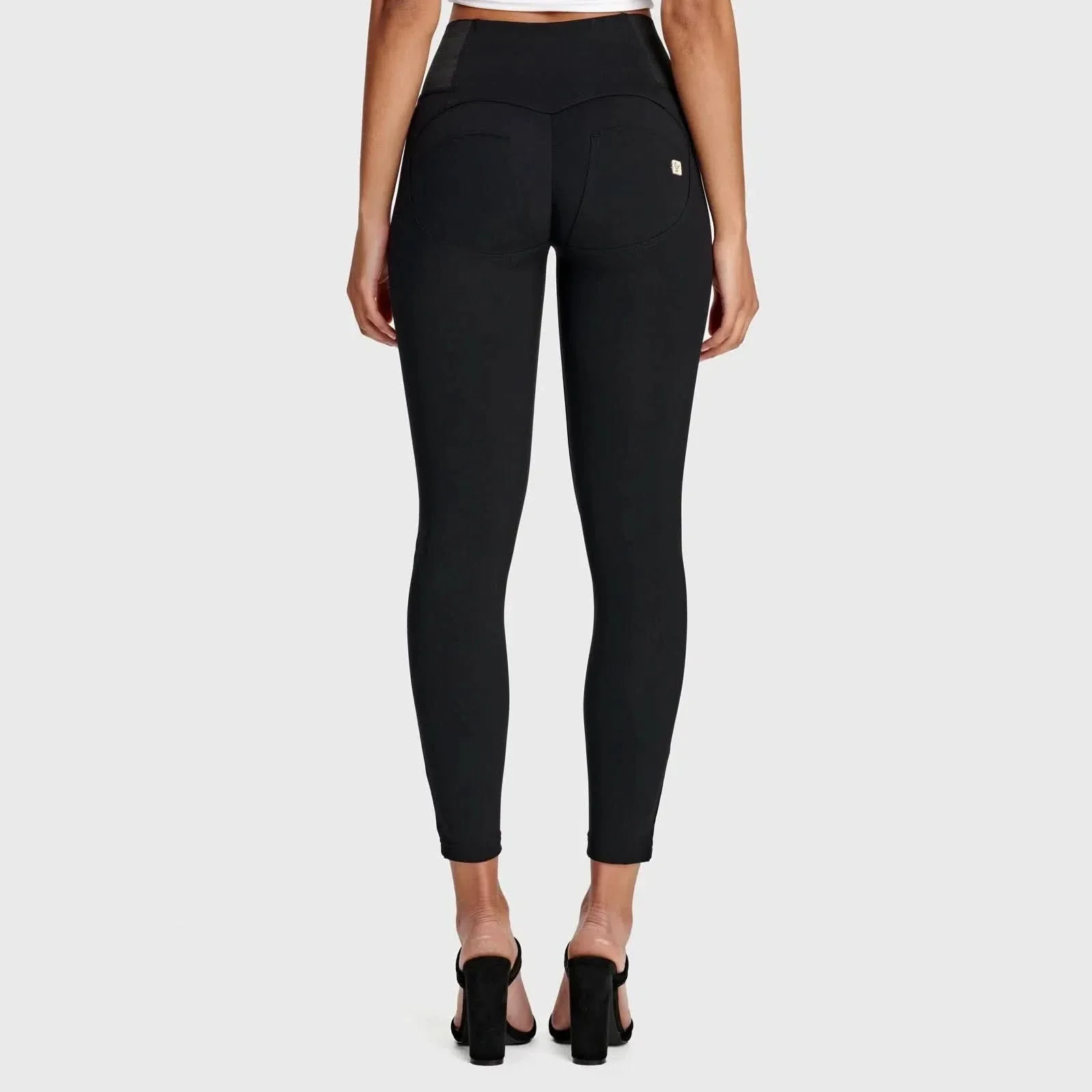 WRUP Diwo Pro Classic - High Waisted - Ankle Length - Black - Image 3