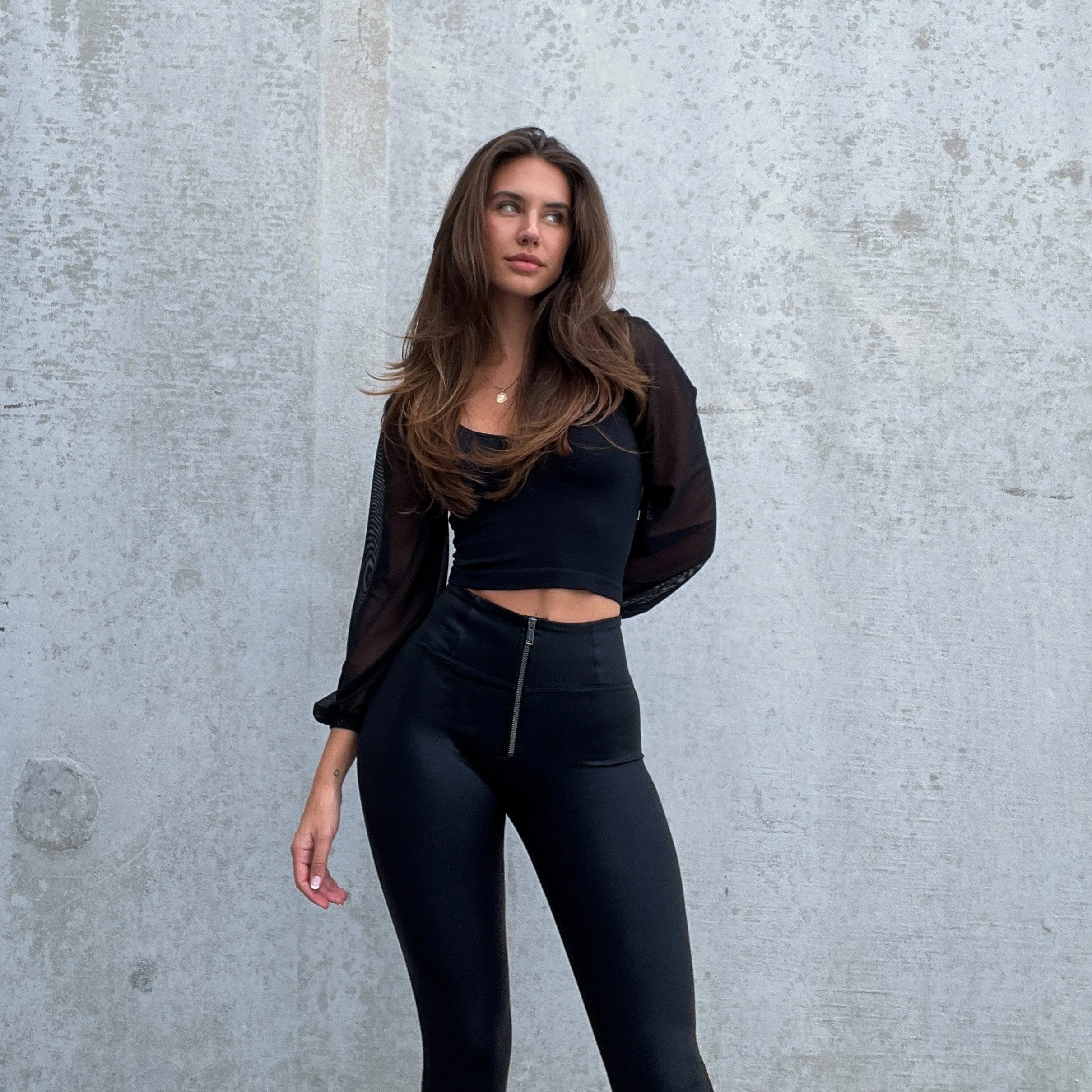 WRUP Luxe Shimmer - Super High Waisted - Full Length - Matte Black - Image 9