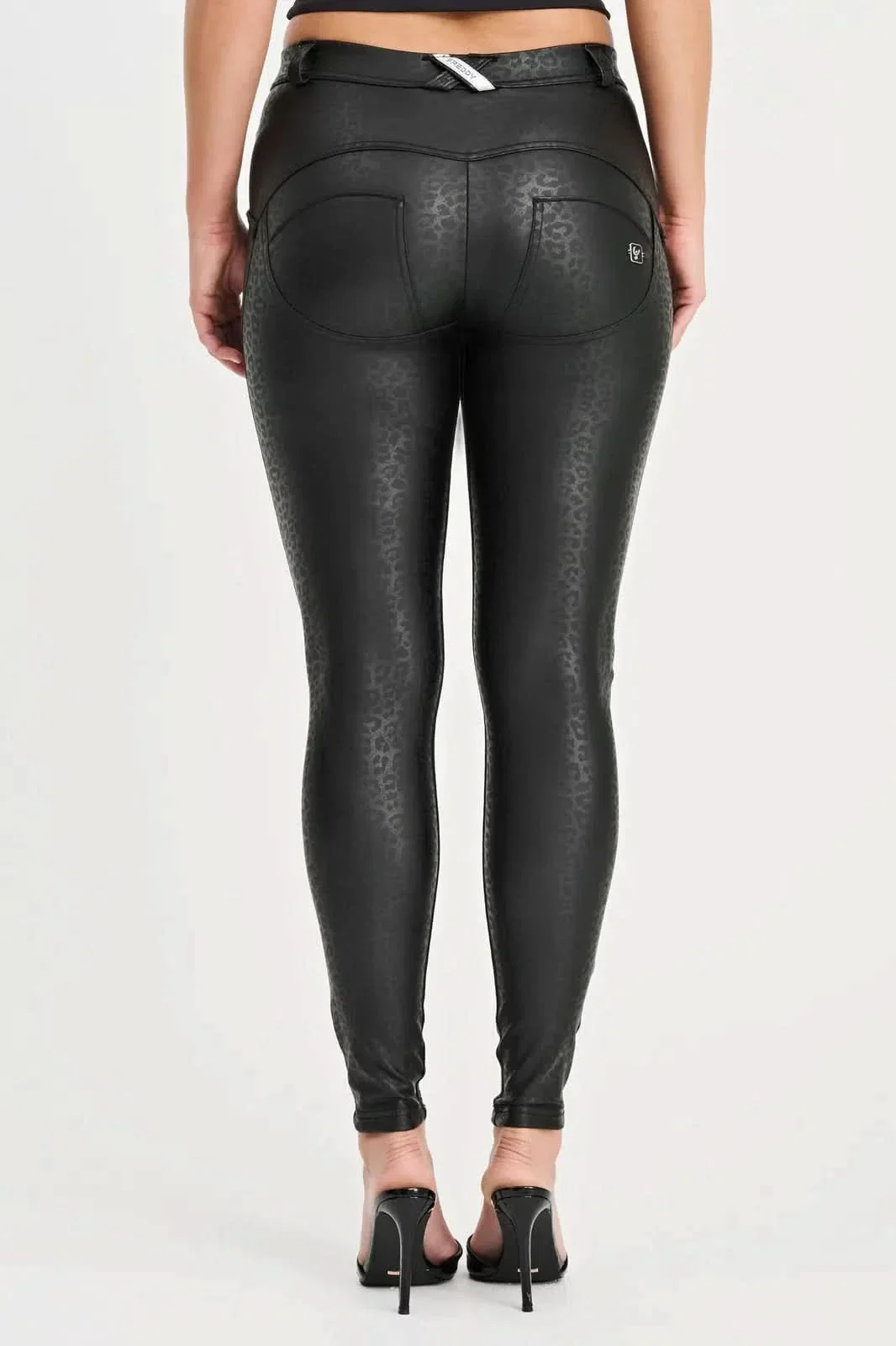 WRUP Panther Faux Leather - Mid Rise - Full Length - Black - Image 5