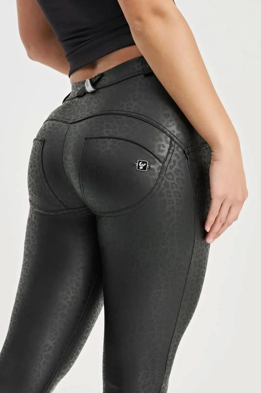 WRUP Panther Faux Leather - Mid Rise - Full Length - Black - Image 6