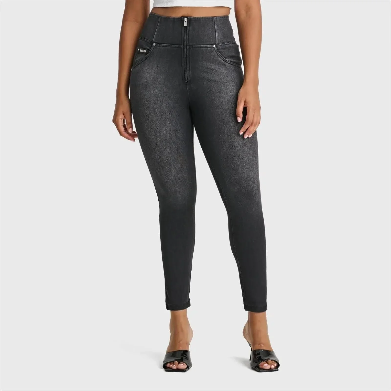 WRUP SNUG Curvy Jeans - High Waisted - Full Length - Black + Black Stitching - Image 5