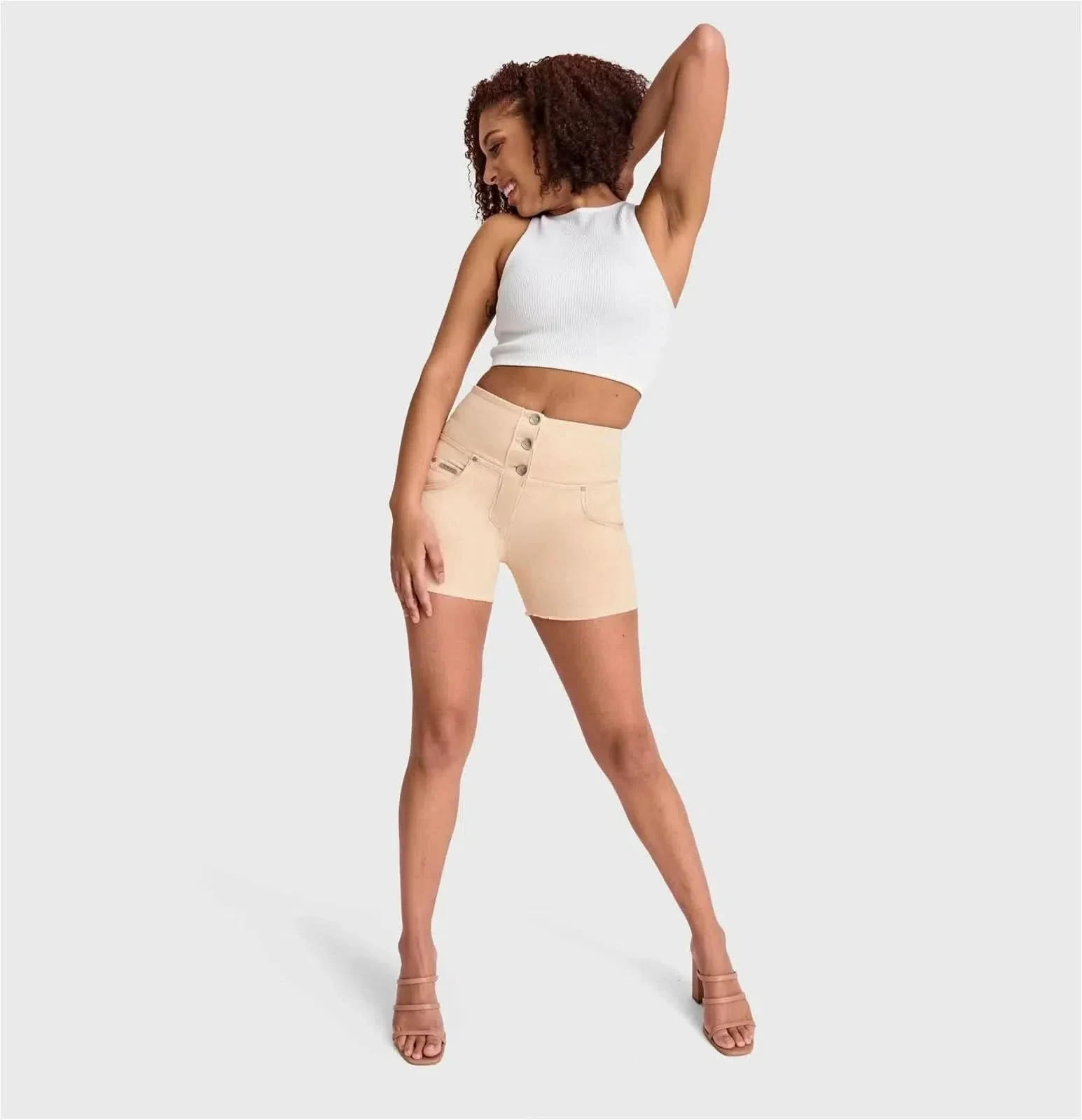 WRUP SNUG Jeans - 3 Button High Waisted - Shorts - Beige - Image 3