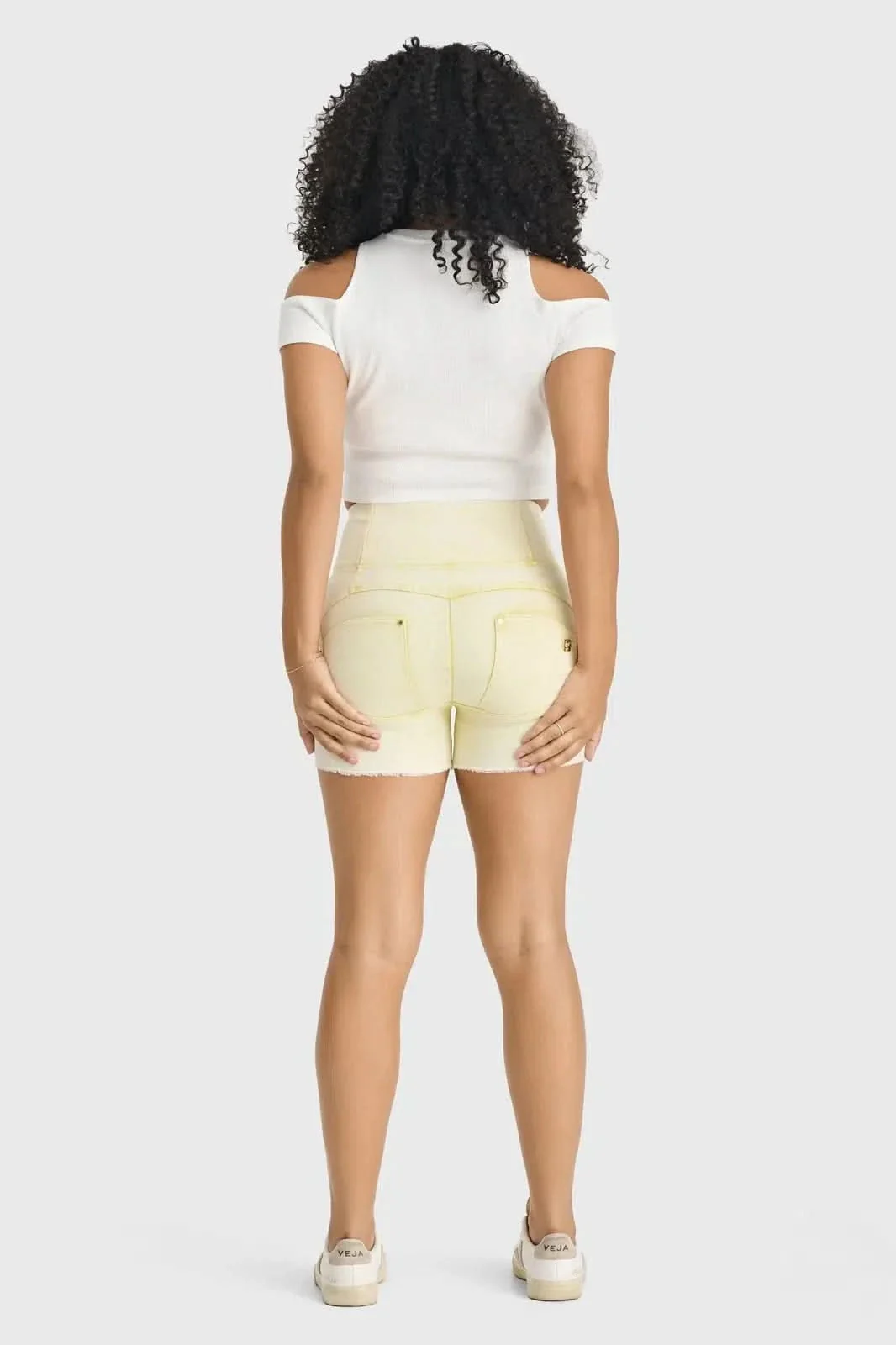 WRUP SNUG Jeans - 3 Button High Waisted - Shorts - Yellow Sorbet - Image 3