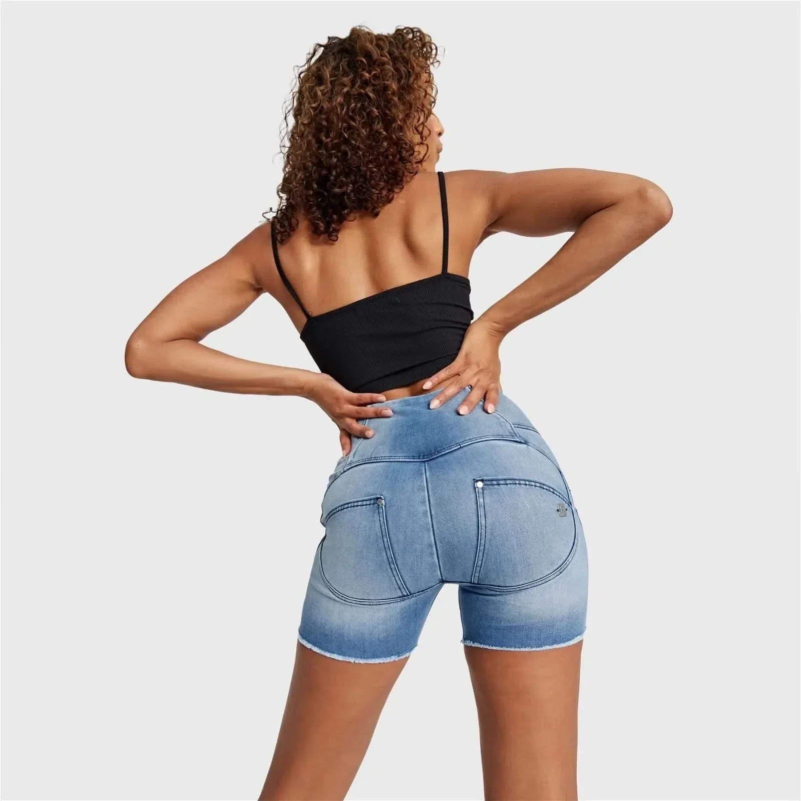 WRUP SNUG Jeans - High Waisted - Shorts - Light Blue + Blue Stitching - Image 4