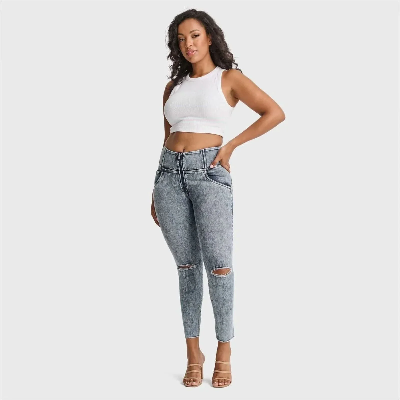 WRUP SNUG Ripped Jeans - High Waisted - Ankle Length - Blue Stonewash + Yellow Stitching