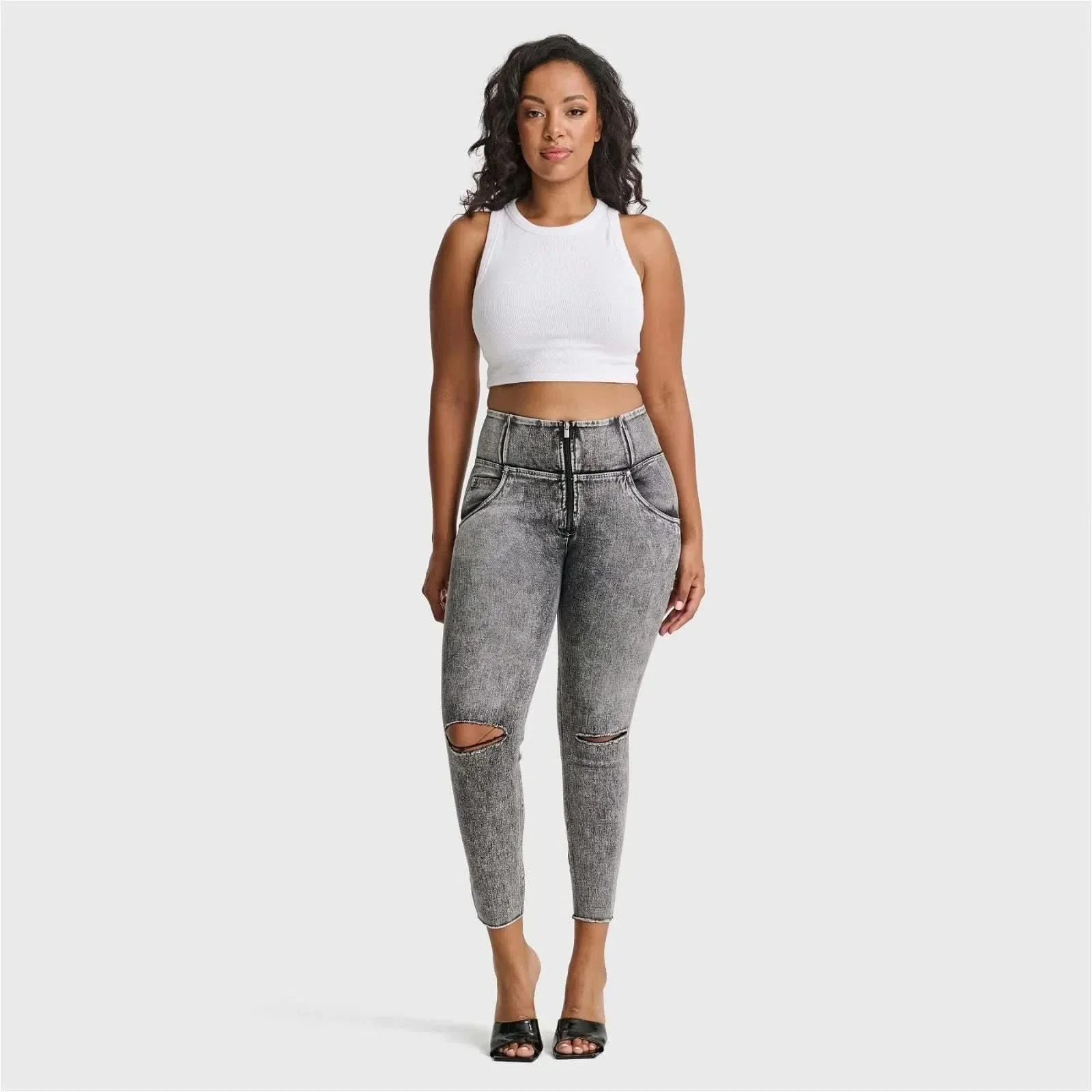 WRUP SNUG Ripped Jeans - High Waisted - Ankle Length - Grey Stonewash + Grey Stitching