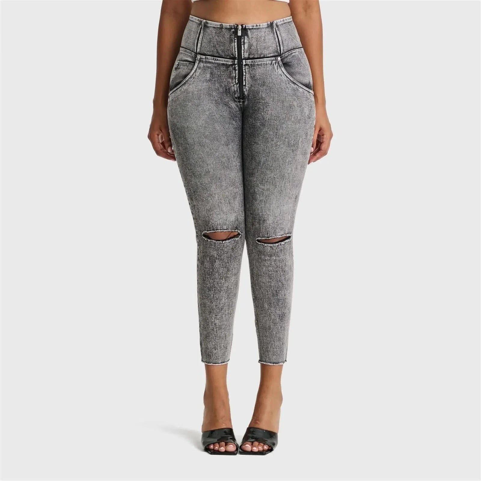 WRUP SNUG Ripped Jeans - High Waisted - Ankle Length - Grey Stonewash + Grey Stitching - Image 4