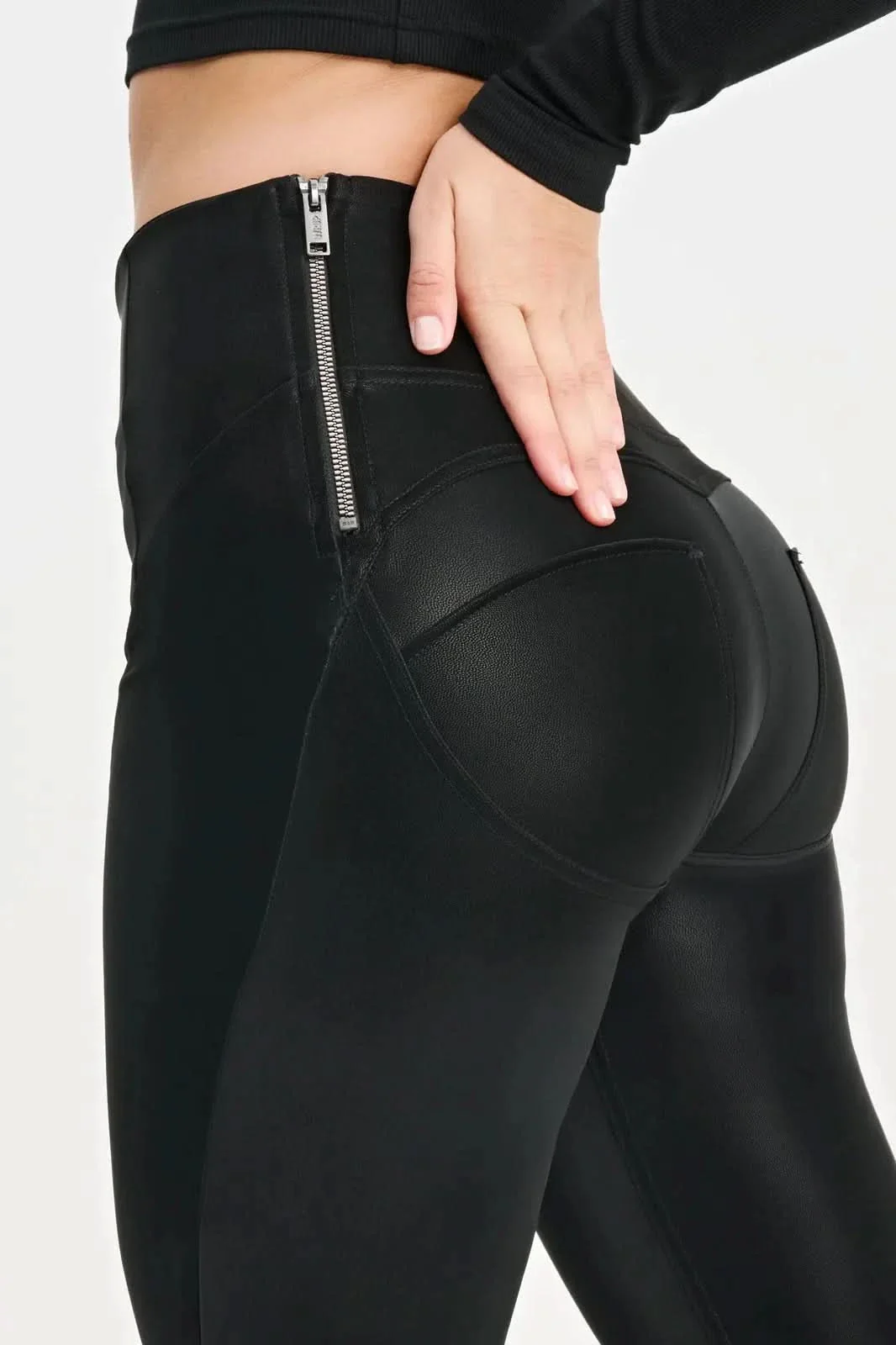 WRUP Velvet Faux Leather - High Waisted - Super Flare - Black - Image 10