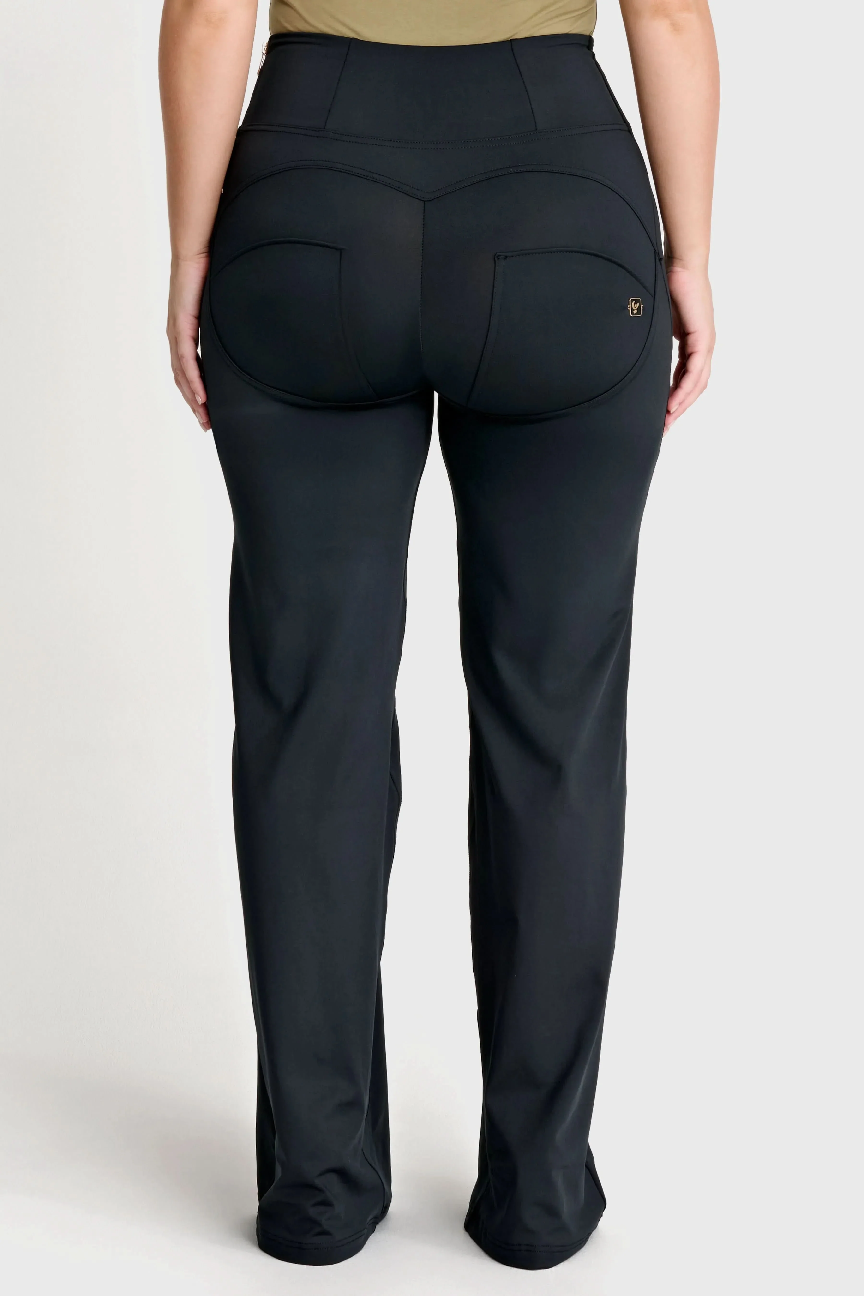WRUP DIWO Boss Wear - High Waisted - Wide Leg - Black - Image 5